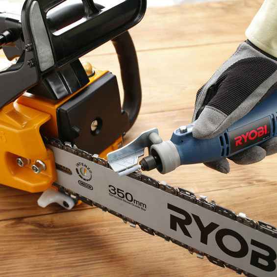 超激得SALE新品・ストア★RYOBI チェーンソー CS-402FS 新品・未使用 チェーンソー